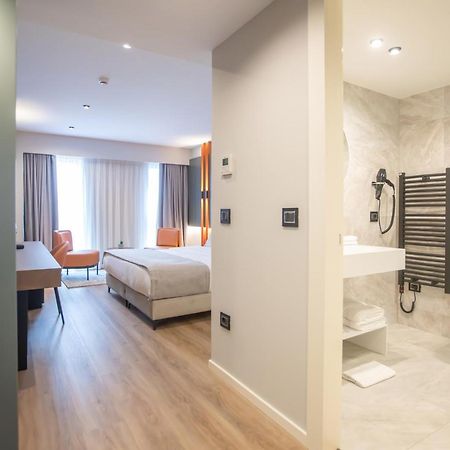 Hotel Elisa Tirana, Affiliated By Melia Exterior photo
