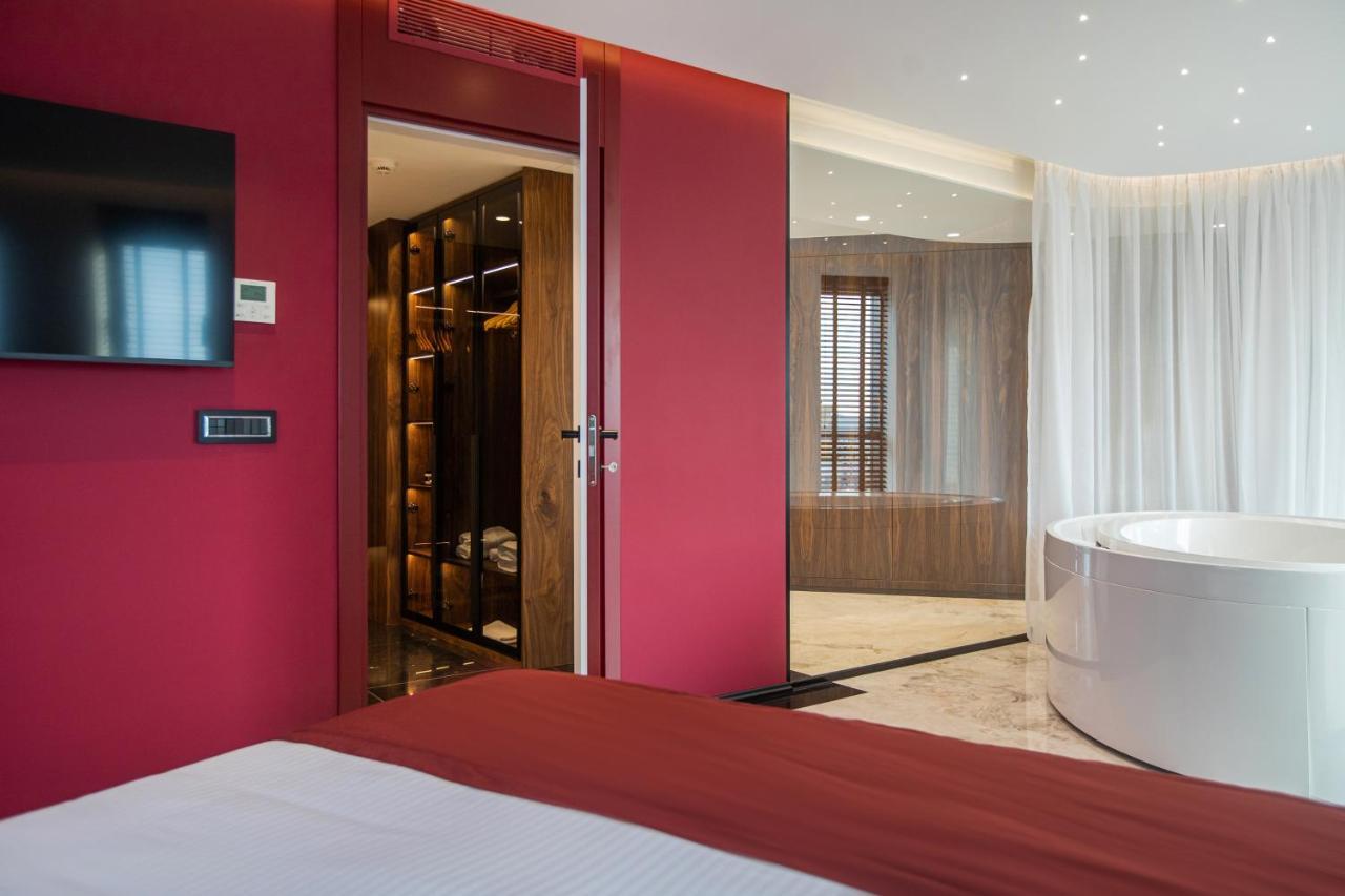 Hotel Elisa Tirana, Affiliated By Melia Exterior photo
